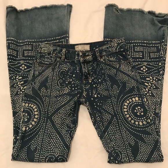 Free People Denim - Free People bell bottoms 🛎